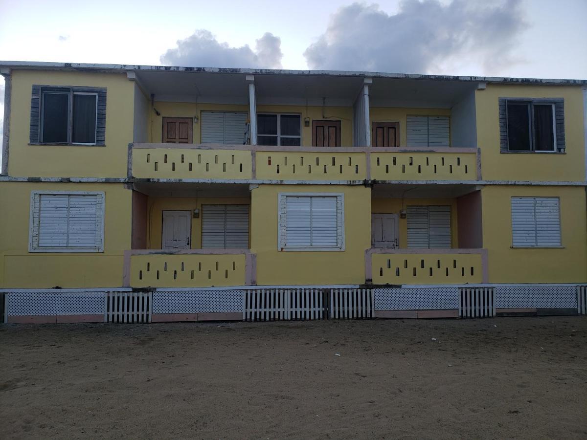 Pal'S On The Beach - Dangriga, Belize Luaran gambar