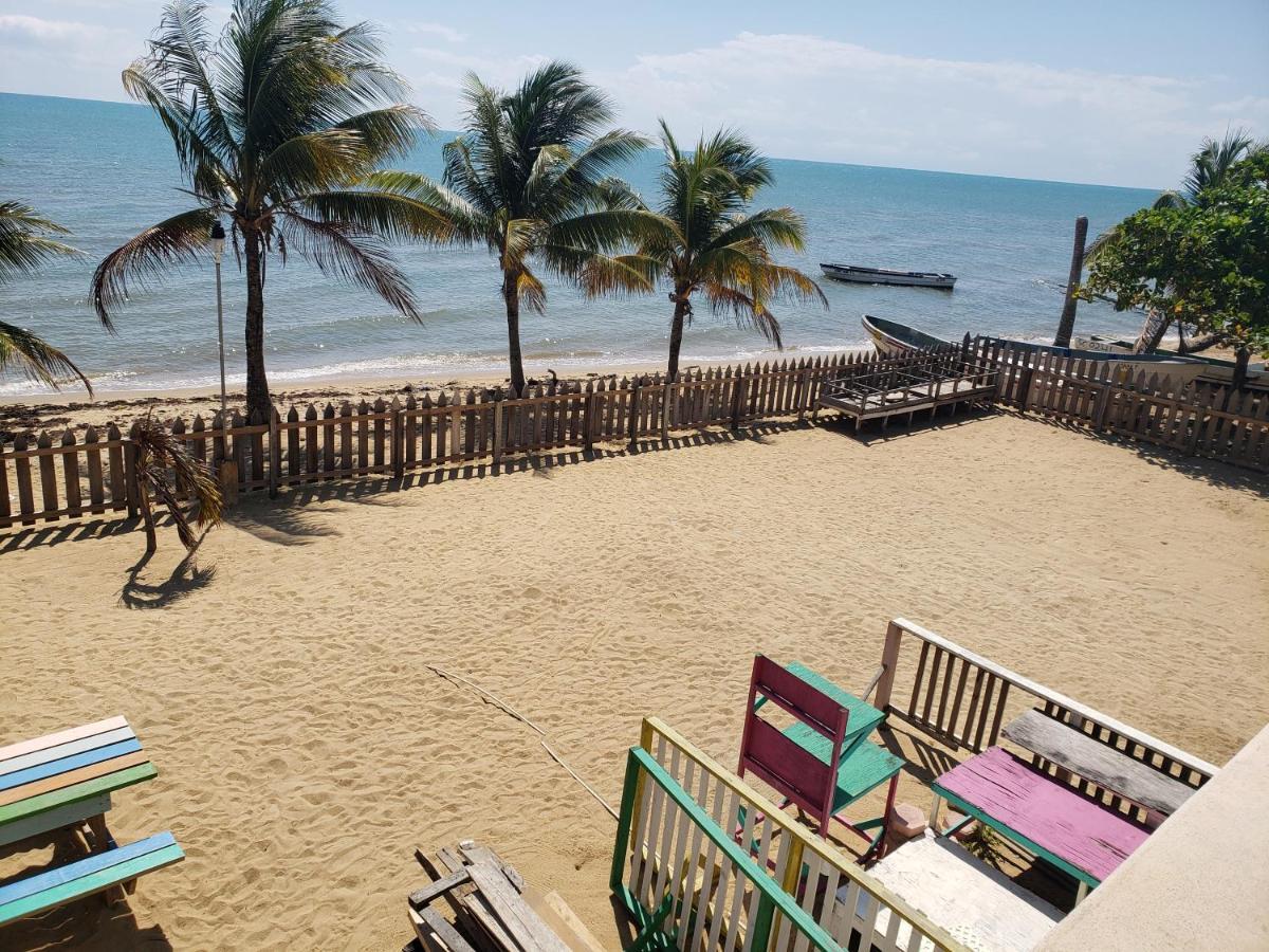 Pal'S On The Beach - Dangriga, Belize Luaran gambar